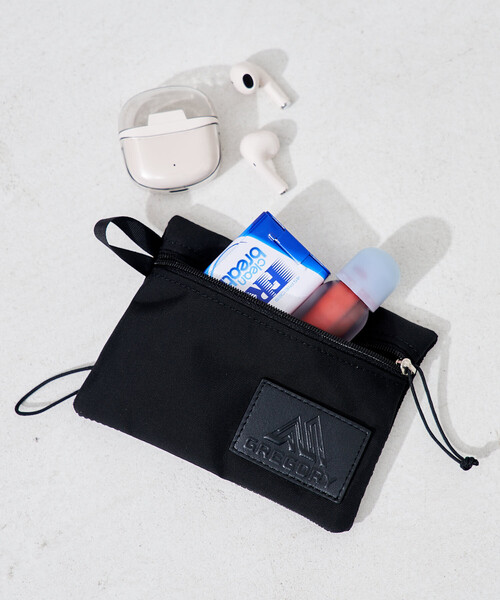 FREAK'S STORE(フリークスストア)の「GREGORY × FREAK'S STORE/グレゴリー 別注 POST CARD POACH LEATHER PATCH/別注ポストカード ポーチレザーパッチ(カードケース・レディース・ブラック/ベージュ・ONE SIZE)」の7枚目の写真