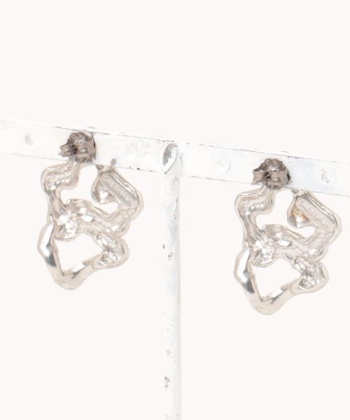Scrap Book（スクラップブック）の「【Sea’ds mara】Nature motif small pierce（ピアス（両耳用）・レディース・シルバー/ゴールド・FREE）」の3枚目の写真