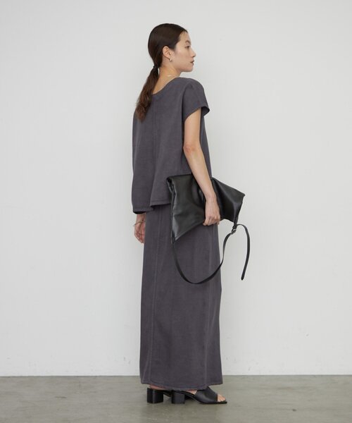 LOUNGEDRESS(ラウンジドレス)の「《セットアップ可》リヨセルプルオーバー(シャツ/ブラウス・レディース・ライトベージュ/ブラウン/チャコールグレー・FREE)」の10枚目の写真