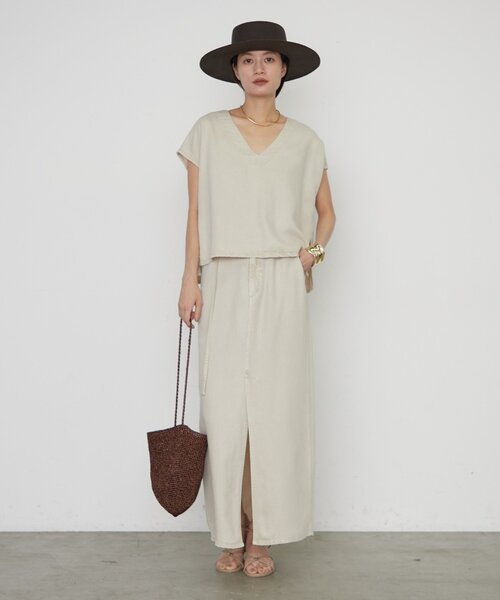 LOUNGEDRESS(ラウンジドレス)の「《セットアップ可》リヨセルプルオーバー(シャツ/ブラウス・レディース・ライトベージュ/ブラウン/チャコールグレー・FREE)」の22枚目の写真