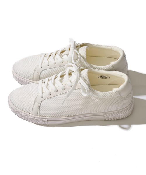 TETE HOMME(テットオム)の「5.5cm ヒールアップ メッシュレザースニーカー / スタイルアップ メッシュレザーシューズ(スニーカー・メンズ・ホワイト/ブラック・MEDIUM/LARGE/X-LARGE)」の3枚目の写真