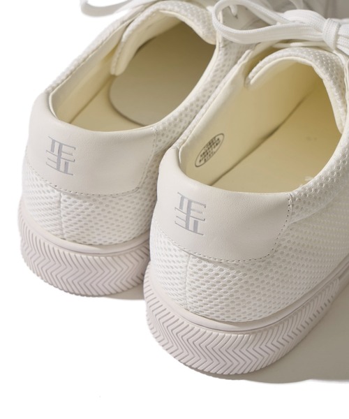TETE HOMME(テットオム)の「5.5cm ヒールアップ メッシュレザースニーカー / スタイルアップ メッシュレザーシューズ(スニーカー・メンズ・ホワイト/ブラック・MEDIUM/LARGE/X-LARGE)」の7枚目の写真