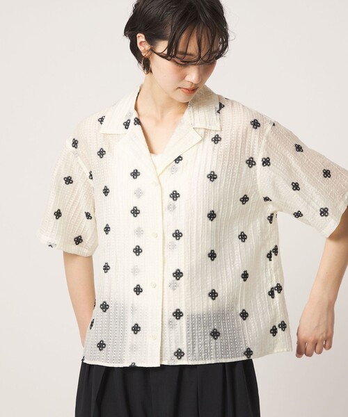 CITEN(シテン)の「<CITEN>フラワーシシュウシアーシャツ(シャツ/ブラウス・レディース・オフホワイト/ブラウン系・FREE)」の3枚目の写真