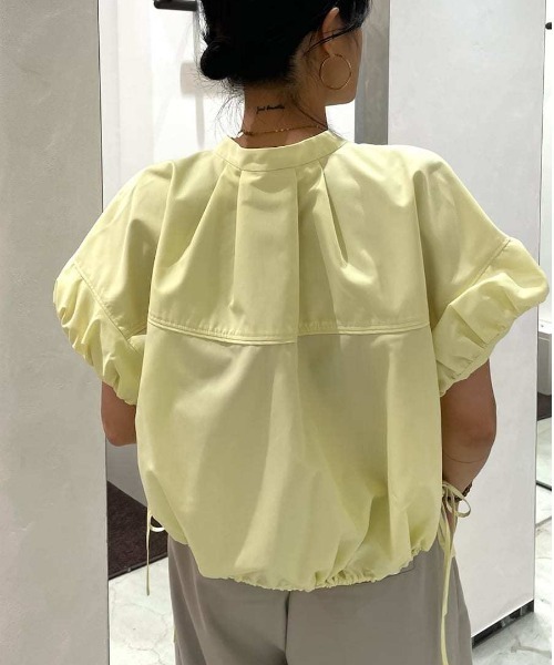MIESROHE(ミースロエ)の「Lumishadeドロストショートシャツ(シャツ/ブラウス・レディース・ホワイト/イエロー/ブルー・F)」の21枚目の写真
