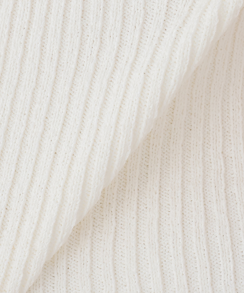 La TOTALITE(ラトータリテ)の「【洗える】ペーパーヤーンオフショルプルオーバー(ニット/セーター・レディース・ホワイト/ブラック・FREE)」の12枚目の写真