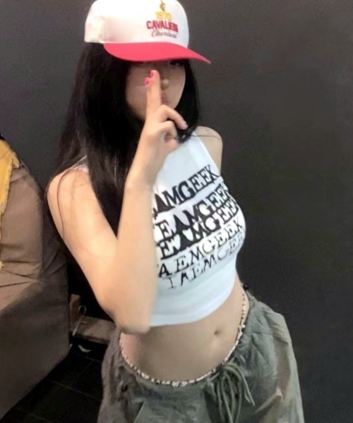 SHEENA(シーナ)の「ボトルネックショート丈ノースリーブトップス(Tシャツ/カットソー・レディース・ホワイト・M)」の4枚目の写真