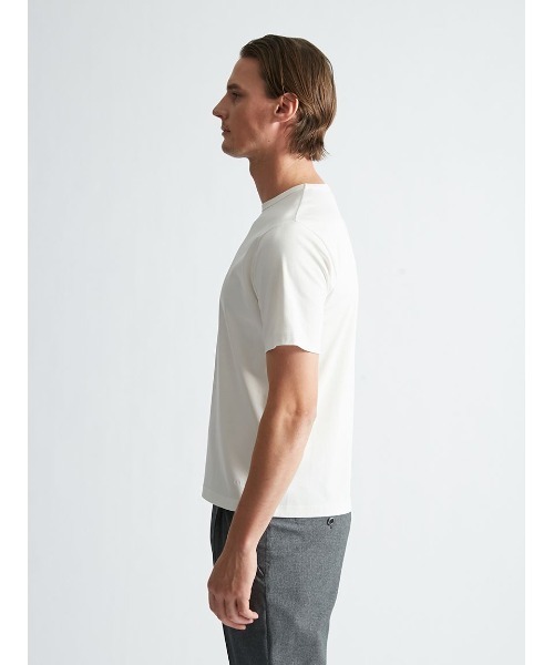 AOURE(アウール)の「【汗染み軽減】【接触冷感】A PACK FUNCTION TEE(Tシャツ/カットソー・メンズ・ブラック/ライトグレー/グレー/ベージュ/ホワイト・X-LARGE/SMALL/LARGE/MEDIUM)」の17枚目の写真