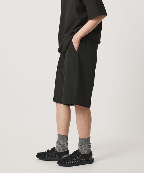UNITED ARROWS(ユナイテッドアローズ)の「DotAir ドットエア オールギャザー ワイド ショーツ 吸水速乾 タテストレッチ(その他パンツ・メンズ・ブラック/ダークブラウン・L/M/S)」の10枚目の写真