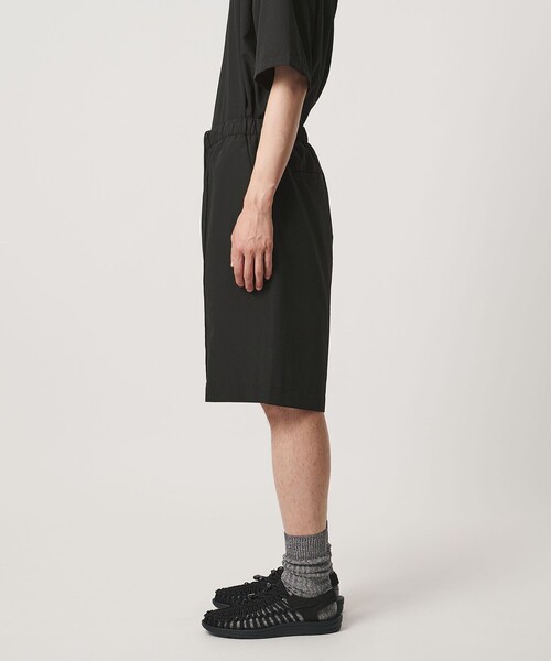 UNITED ARROWS(ユナイテッドアローズ)の「DotAir ドットエア オールギャザー ワイド ショーツ 吸水速乾 タテストレッチ(その他パンツ・メンズ・ブラック/ダークブラウン・L/M/S)」の15枚目の写真