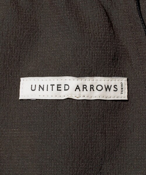 UNITED ARROWS(ユナイテッドアローズ)の「DotAir ドットエア オールギャザー ワイド ショーツ 吸水速乾 タテストレッチ(その他パンツ・メンズ・ブラック/ダークブラウン・L/M/S)」の7枚目の写真