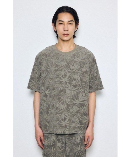AZUL by moussy（アズールバイマウジー）の「【セットアップ対応】ボタニカルパイルトップス（Tシャツ/カットソー・メンズ・カーキ/ブラウン・MEDIUM/LARGE）」の15枚目の写真