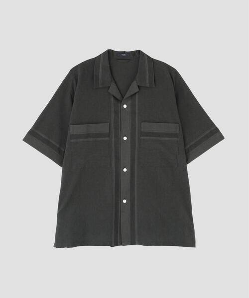 YLEVE(イレーヴ)の「YLEVE / DOBBY STRIPE CHAMBRAY OPEN COLLAR SHIRT(シャツ/ブラウス・メンズ・グレー/ホワイト・4/5)」の1枚目の写真