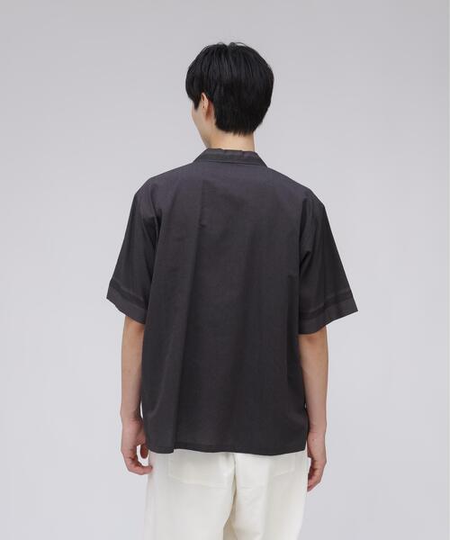 YLEVE(イレーヴ)の「YLEVE / DOBBY STRIPE CHAMBRAY OPEN COLLAR SHIRT(シャツ/ブラウス・メンズ・グレー/ホワイト・4/5)」の8枚目の写真