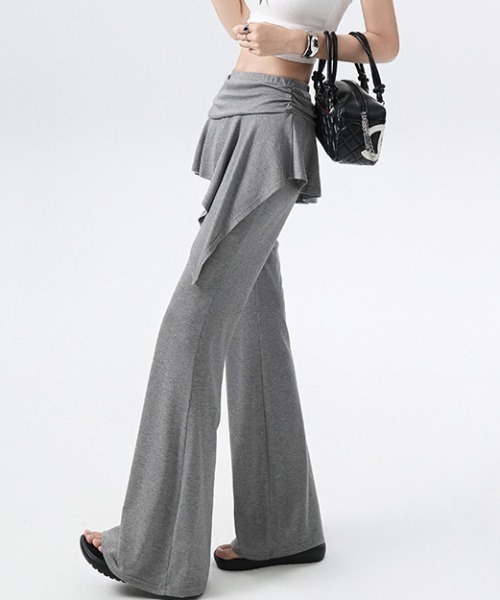 AMAJI(アマジ)の「レイヤード風 フレアパンツ(その他パンツ・レディース・ライトグレー/ダークグレー/ブラック・SMALL/MEDIUM/LARGE/X-LARGE)」の6枚目の写真