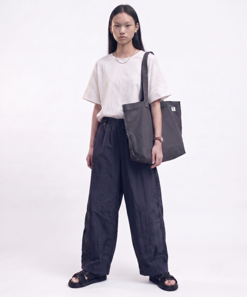 WORK OR DANCE(ワーク オア ダンス)の「Fray Bag grey(エコバッグ/サブバッグ・メンズ・その他・FREE)」の3枚目の写真