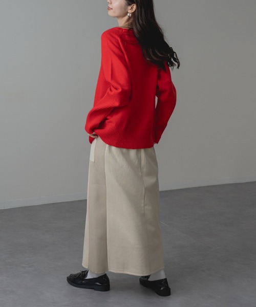refinedworks(リファインドワークス)の「【refinedworks】袖リブ 使いで手元まで華奢見え! アームウオーマー カラー ニット(ニット/セーター・レディース・グリーン/レッド/グレー・FREE)」の22枚目の写真