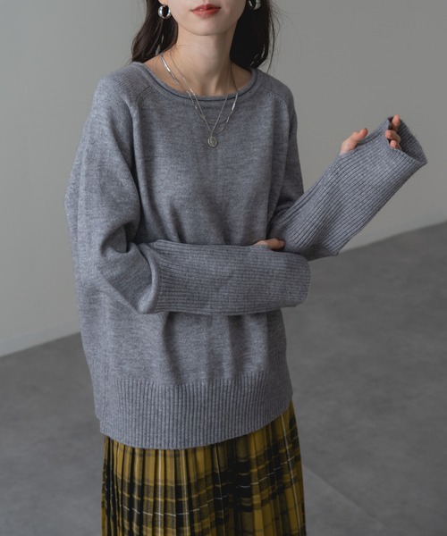 refinedworks(リファインドワークス)の「【refinedworks】袖リブ 使いで手元まで華奢見え! アームウオーマー カラー ニット(ニット/セーター・レディース・グリーン/レッド/グレー・FREE)」の14枚目の写真