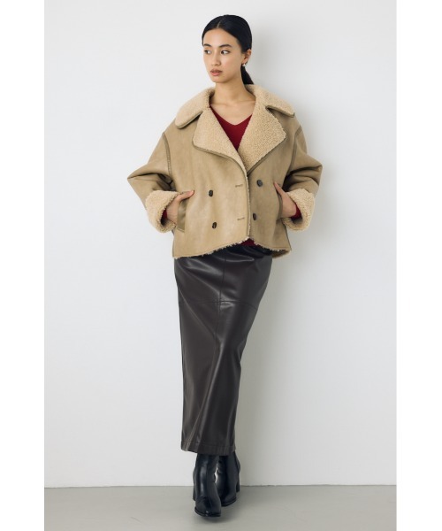 AZUL by moussy（アズールバイマウジー）の「【不動の人気アウターがついに予約開始】フェイクムートンボアライダースジャケット　秋服　冬服（ブルゾン・レディース・ベージュ/ブラック・MEDIUM/SMALL）」の17枚目の写真