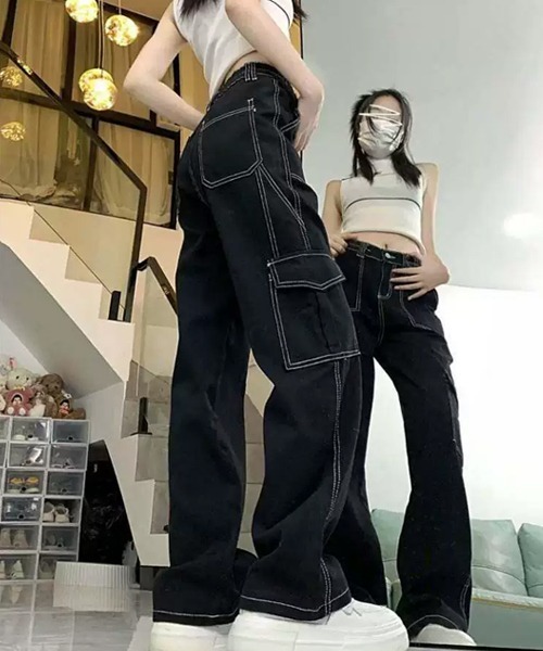 Dream garden(ドリームガーデン)の「配色ステッチ カーゴデニムパンツ(デニムパンツ・レディース・ブラック・XS/L/XL/2XL)」の7枚目の写真