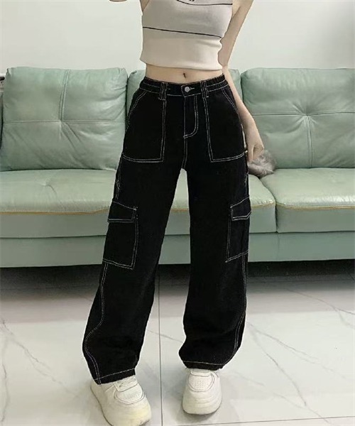 Dream garden(ドリームガーデン)の「配色ステッチ カーゴデニムパンツ(デニムパンツ・レディース・ブラック・XS/L/XL/2XL)」の11枚目の写真