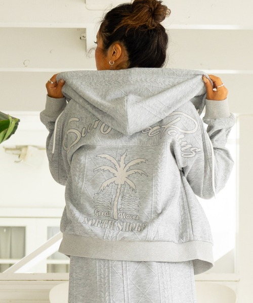 Kahiko(カヒコ)の「【Kahiko】SURF&Palms モニスパーカ-&ノースリーブワンピースセット(ワンピース・レディース・ベージュ/グレー/ホワイト・FREE)」の11枚目の写真