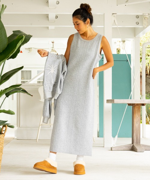 Kahiko(カヒコ)の「【Kahiko】SURF&Palms モニスパーカ-&ノースリーブワンピースセット(ワンピース・レディース・ベージュ/グレー/ホワイト・FREE)」の12枚目の写真