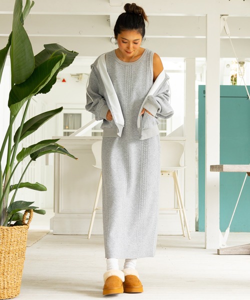 Kahiko(カヒコ)の「【Kahiko】SURF&Palms モニスパーカ-&ノースリーブワンピースセット(ワンピース・レディース・ベージュ/グレー/ホワイト・FREE)」の8枚目の写真