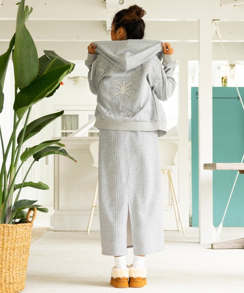 Kahiko(カヒコ)の「【Kahiko】SURF&Palms モニスパーカ-&ノースリーブワンピースセット(ワンピース・レディース・ベージュ/グレー/ホワイト・FREE)」の10枚目の写真