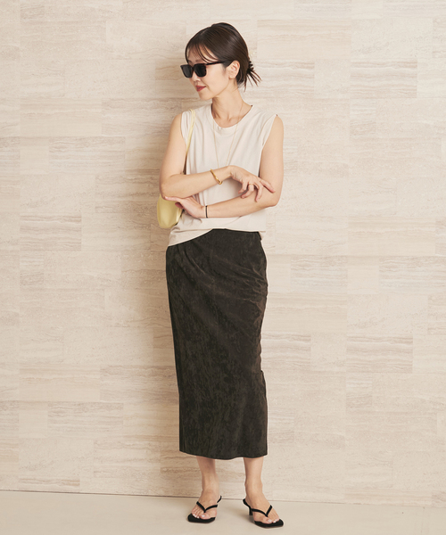plage（プラージュ）の「suede like jersey tightスカート（スカート・レディース・ブラウン系その他・36/38）」の3枚目の写真