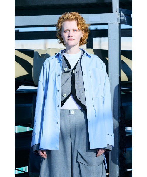 nagonstans(ナゴンスタンス)の「piping wide shirt(シャツ/ブラウス・レディース・杢グレー/ホワイト/ライトブルー・MEDIUM)」の4枚目の写真