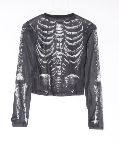 Bling Leads(ブリングリーズ)の「【Bls】 【ZL】【Bling Leads】ショート丈 ボーンプリント シアートップス(Tシャツ/カットソー・レディース・ブラック・FREE)」の4枚目の写真