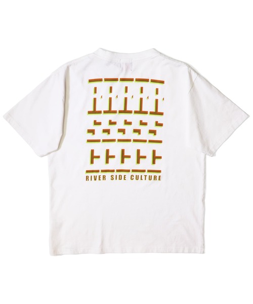 RIVER SIDE CULTURE(リバーサイドカルチャー)の「RIVER SIDE CULTURE / MARCO'S FAMILY LET'S SURF T-SHIRT(M4)(Tシャツ/カットソー・メンズ・チャコールグレー/ホワイト・X-LARGE/LARGE/MEDIUM)」の3枚目の写真