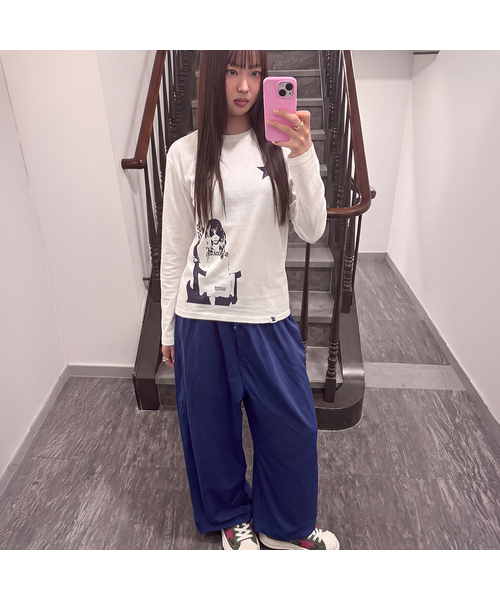GRAVER（グレーバー）の「[UNISEX]STAR1 GIRL ロングスリーブTシャツ_4color（Tシャツ/カットソー・レディース・ホワイト/ブラック/チャコールグレー/ライトホワイト・MEDIUM/LARGE）」の3枚目の写真
