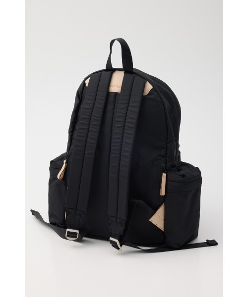 nagonstans（ナゴンスタンス）の「Somewhere backpack（ショルダーバッグ・レディース・グレー/ブラック・MEDIUM）」の4枚目の写真