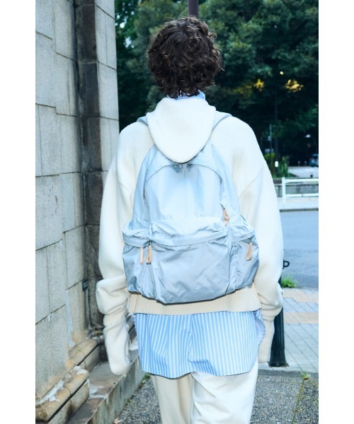 nagonstans（ナゴンスタンス）の「Somewhere backpack（ショルダーバッグ・レディース・グレー/ブラック・MEDIUM）」の12枚目の写真