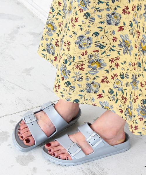 BIRKENSTOCK(ビルケンシュトック)の「<BIRKENSTOCK(ビルケンシュトック)>∴EVA ARIZONA サンダル(サンダル・レディース・ホワイト/ブラック/オリーブ/シルバー/オレンジ・36/38/37)」の5枚目の写真