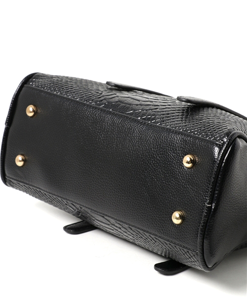 PLAIN CLOTHING（プレーンクロージング）の「型押しハンドバッグ【PLAIN CLOTHING】（ハンドバッグ・レディース・ブラック/ベージュ/グレー/グリーン/レッド・FREE）」の19枚目の写真