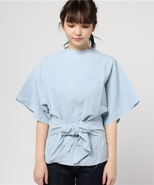 Uncut Bound（アンカットバウンド）の「WAVEN(ウェイヴン)   BELTED TOP 　カットソー（Tシャツ/カットソー・レディース・ライトブルー・SMALL）」の2枚目の写真