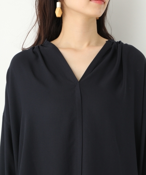 A part by（アパートバイ）の「Rギャザースキッパーブラウス　749995 （シャツ/ブラウス・レディース・ネイビー/ホワイト/テラコッタ/ブルー/ベージュ・FREE）」の15枚目の写真