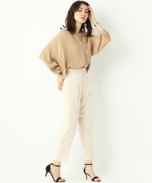 A part by（アパートバイ）の「Rギャザースキッパーブラウス　749995 （シャツ/ブラウス・レディース・ネイビー/ホワイト/テラコッタ/ブルー/ベージュ・FREE）」の21枚目の写真