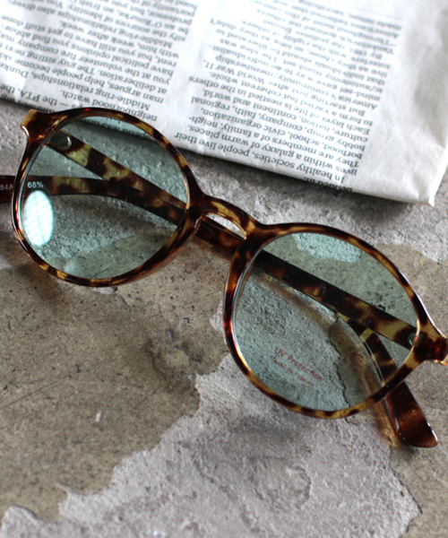 THE CASUAL（カジュアル）の「ラウンド / ボストン / ウェリントン / サーモント / スクエア / ボスリントン / UVカット カラーレンズ サングラス メタルフレーム（サングラス・メンズ・イエロー/ブルー系その他/クリアブラック/ブラック系その他/ライトブラウン/クリア/ブラウン系その他/ブラック系その他2/ブラック系その他4/グリーン/ブラック系その他6/ブラウン系その他3/クリアブラウン/ブラック/ブラック系その他3/ブルー/ブラック系その他5/ブラウン系その他2/ダークブラウン/ブラウン/その他5/その他10/その他/その他4/その他9/その他3/その他8/その他2/その他7/その他1/その他6/その他12/その他11/K/N/O/M/F/L/D/G/Q/T/C/R/P/E/J/I/H/B/S/A/U/その他19/その他27/その他14/その他23/その他21/その他29/その他15/その他16/その他24/その他18/その他26/その他13/その他22/その他17/その他25/その他20/その他28/その他30/その他31/その他33/その他32・FREE）」の17枚目の写真