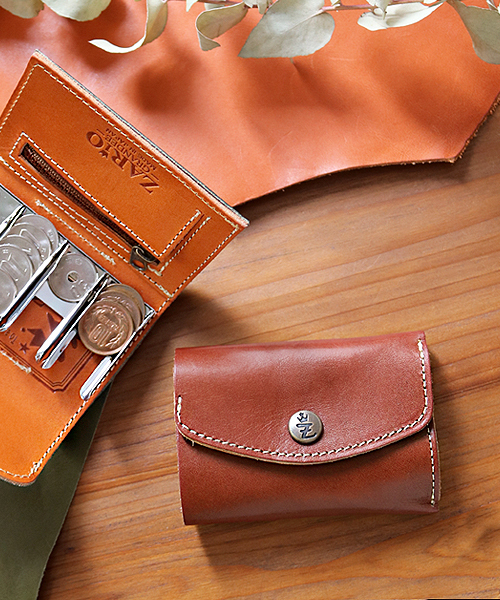 ZARIO-grandee-(ザリオ)の「栃木レザーバイカラーコインレール式収納コインケース(コインケース・メンズ・ブルー系その他/ブラック/ブラウン/グリーン/ネイビー/キャメル/オレンジ/モカ/ブラウン系その他・ONE SIZE)」の2枚目の写真