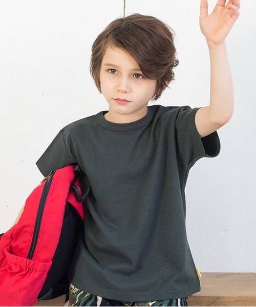 BREEZE（ブリーズ）の「ネット限定無地ビッグシルエットTシャツ（Tシャツ/カットソー・キッズ・チャコール/ブルー/レッド/カーキ/オフホワイト・80/90/95/140/100/110/120/130）」の3枚目の写真