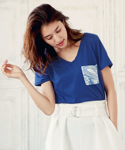 KOBE LETTUCE（コウベレタス）の「胸ポケットVネックカットソーTシャツ（Tシャツ/カットソー・レディース・ブラック系その他3/ブルー系その他2/ブルー系その他/ホワイト系その他2/ホワイト系その他3/ブラック系その他2/ホワイト系その他/ブルー系その他3/ブラック系その他・FREE）」の8枚目の写真