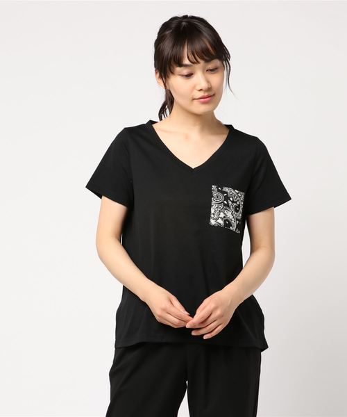 KOBE LETTUCE（コウベレタス）の「胸ポケットVネックカットソーTシャツ（Tシャツ/カットソー・レディース・ブラック系その他3/ブルー系その他2/ブルー系その他/ホワイト系その他2/ホワイト系その他3/ブラック系その他2/ホワイト系その他/ブルー系その他3/ブラック系その他・FREE）」の6枚目の写真