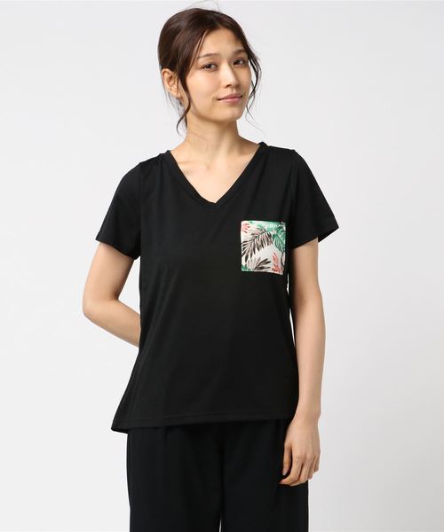 KOBE LETTUCE（コウベレタス）の「胸ポケットVネックカットソーTシャツ（Tシャツ/カットソー・レディース・ブラック系その他3/ブルー系その他2/ブルー系その他/ホワイト系その他2/ホワイト系その他3/ブラック系その他2/ホワイト系その他/ブルー系その他3/ブラック系その他・FREE）」の7枚目の写真