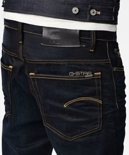 G-STAR(ジースター)の「3301 Straight Jeans(デニムパンツ・メンズ・ダークインディゴブルー・32inch/30inch/28inch/34inch/31inch/33inch/29inch)」の4枚目の写真