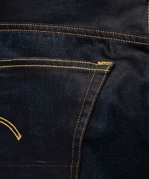 G-STAR(ジースター)の「3301 Straight Jeans(デニムパンツ・メンズ・ダークインディゴブルー・32inch/30inch/28inch/34inch/31inch/33inch/29inch)」の5枚目の写真