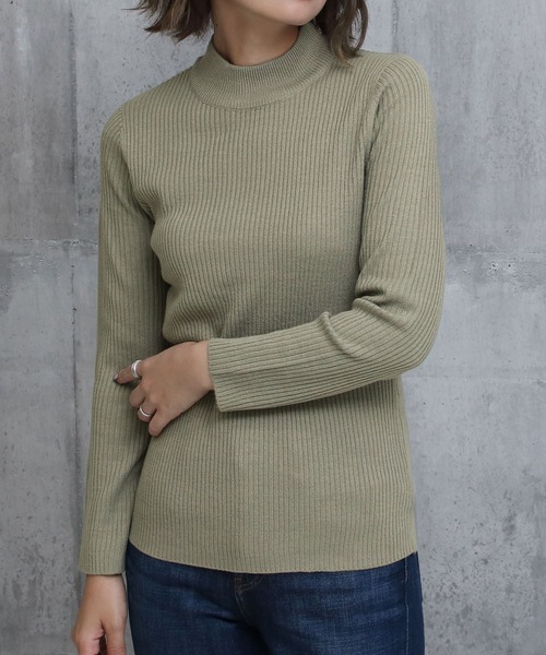 Social GIRL（ソーシャルガール）の「ハイネックモックネックリブニット（ニット/セーター・レディース・ブラック/パープル/グレー/オフホワイト/ブルー/グリーン/マスタード/ベージュ/ブラウン/ピンク/ライトパープル/サックスブルー/ミント/テラコッタ/イエロー/グレイッシュベージュ/ピンクベージュ・M/L）」の9枚目の写真