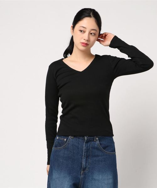 KOBE LETTUCE（コウベレタス）の「インナー透け防止！前身二重テレコリブUネックorVネック長袖Tシャツ＊トップス/カットソー/レディース[C3416]神戸レタス（Tシャツ/カットソー・レディース・ブラック/ネイビー/オフホワイト/カーキ/ブラック×ホワイト/ホワイト系その他/ブラック系その他/グリーン系その他/ブルー系その他/ブラック系その他2・FREE）」の5枚目の写真